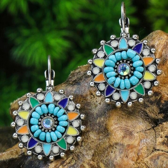 Jewelry - BoHo Flower Earrings